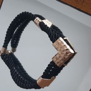 Choker necklace